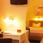 Hotel Arena 3*