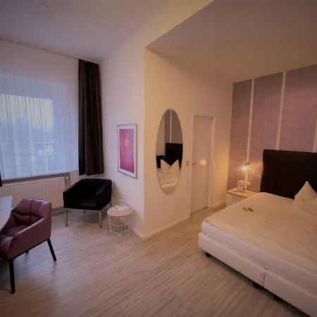 فندق Arena 3*