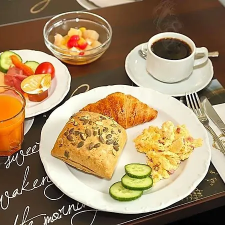 Hotel Arena 3*