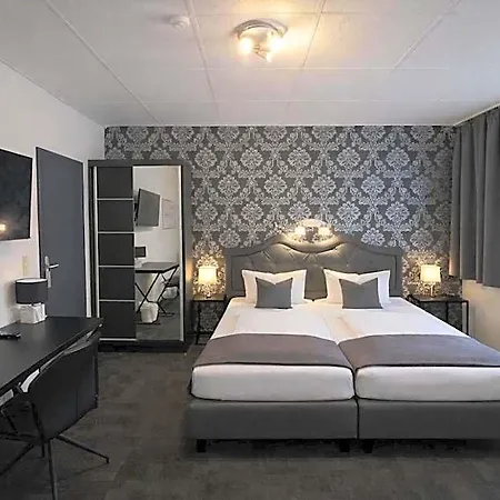 Hotel Arena